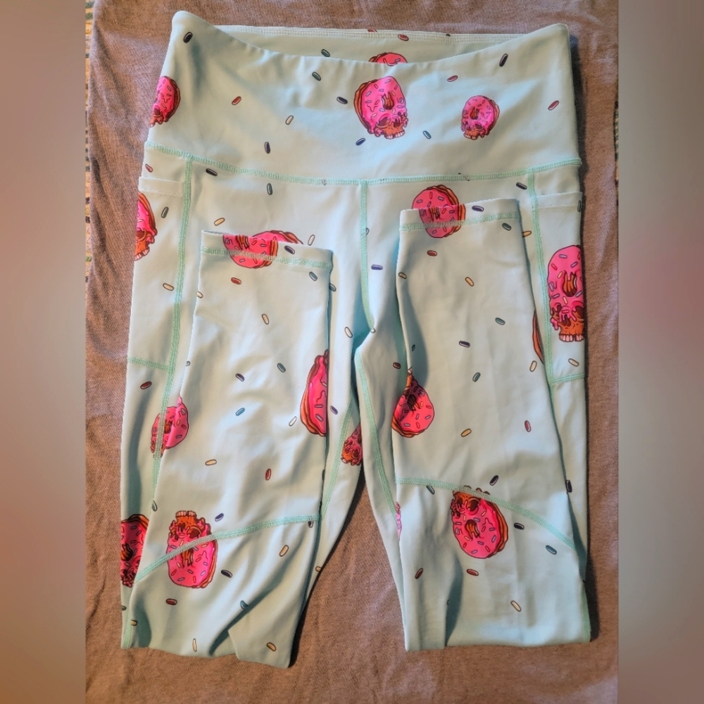 Feed me or fight me xl fl legging skull donut mint green